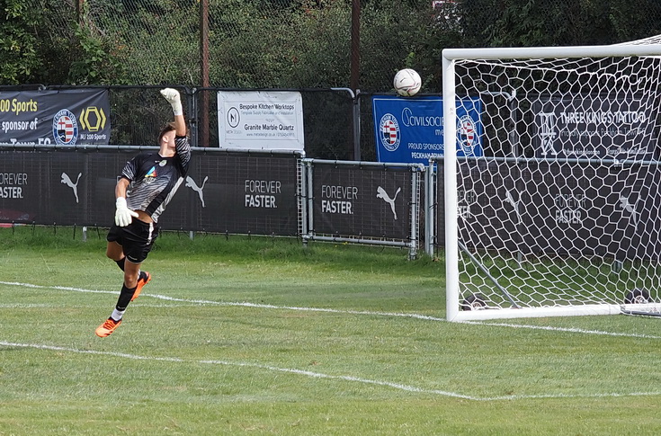 In photos: Peckham Town cruise past Parkwood Rangers in 4-1 cup victory, Sat 26th Aug 2023