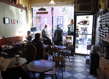 read-cafe-01.jpg