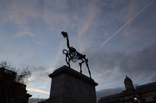 gift-horse-fourth-plinth-london-06.jpg