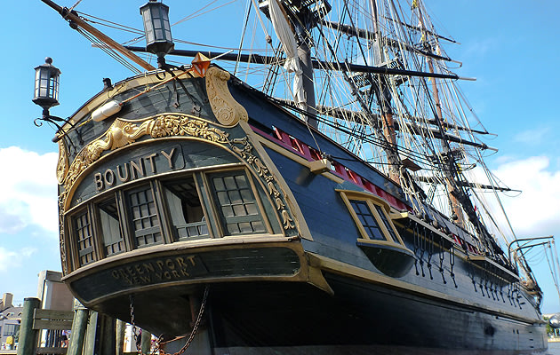 hms-bounty-jpg_151924.jpg