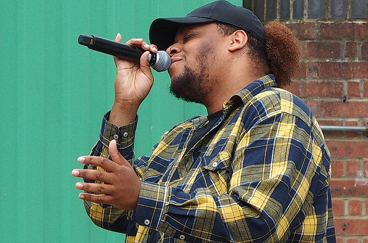 In photos: Brixton Chamber Orchestra perform for residents of the Moorlands Estate, Brixton