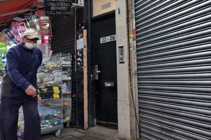 Brixton street photography: umbrellas, people and rain, Oct 2020