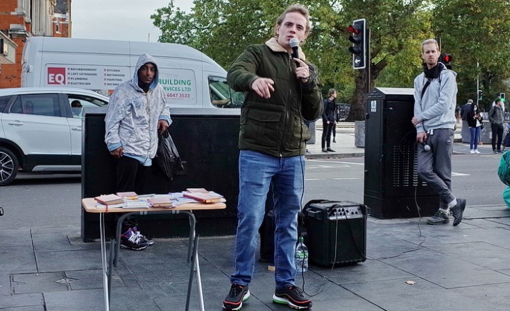 Street Preachers of Brixton: the Taste Jesus guy, October 2020