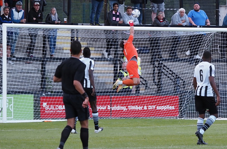 In photos: Honours even as Dulwich Hamlet draw at Tooting & Mitcham in evening friendly. Tues 25th July 2023