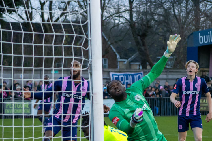 In photos: Dulwich Hamlet bag a much needed Boxing Day win against Carshalton Athletic, Tues 26th Dec 2023