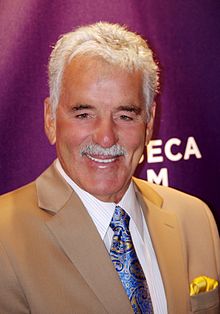 220px-Dennis_Farina_2011_Shankbone.JPG