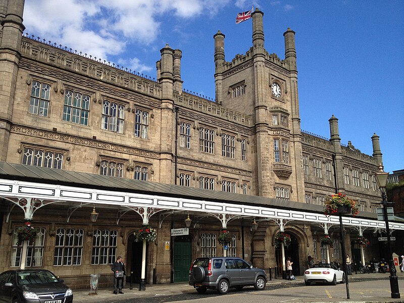 800px-Shrewsbury_station.JPG