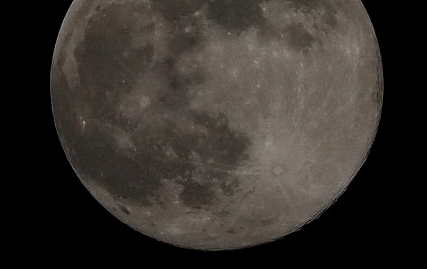 In photos: the 'super pink Moon' over Brixton, early Weds morning, 8th April 2020