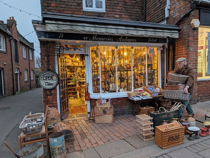 Tenterden in twilight - 25 evening photos of a picturesque Kent town