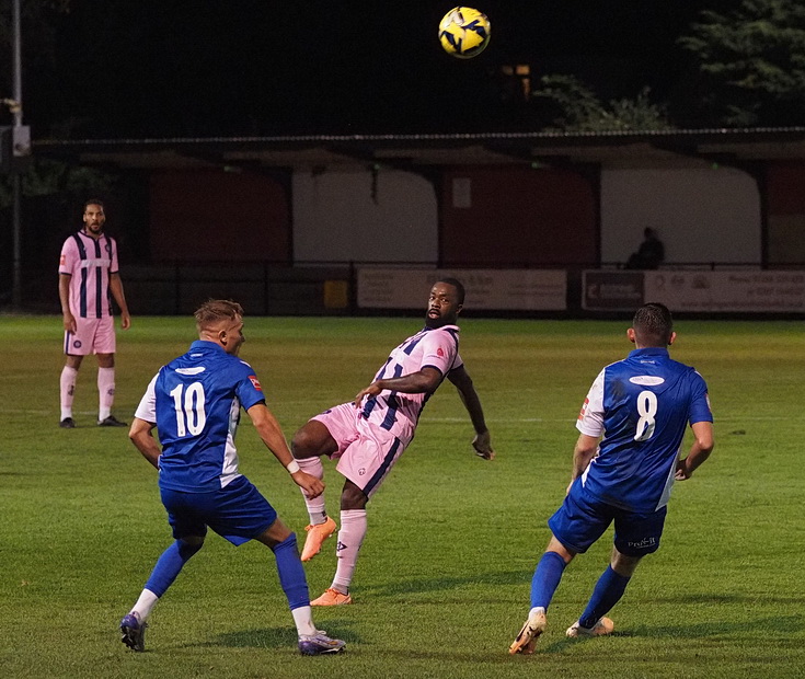 In photos: Another lacklustre performance sees Dulwich Hamlet lose 1-2 at Hornchurch FC, Tues, 26th Sept 2023