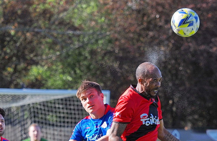 South London football - 40 photos of Raynes Park Vale vs Hanworth Villa, Sat 30th March 2024