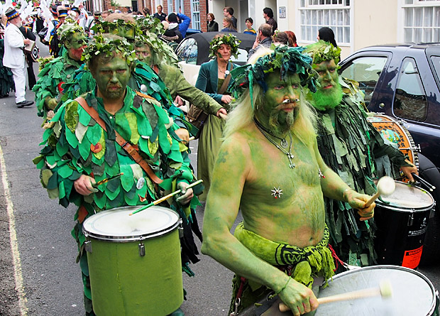 hastings-grand-procession-05.jpg