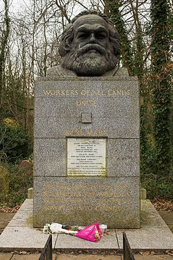 250px-Karl_Marx_Grave.jpg