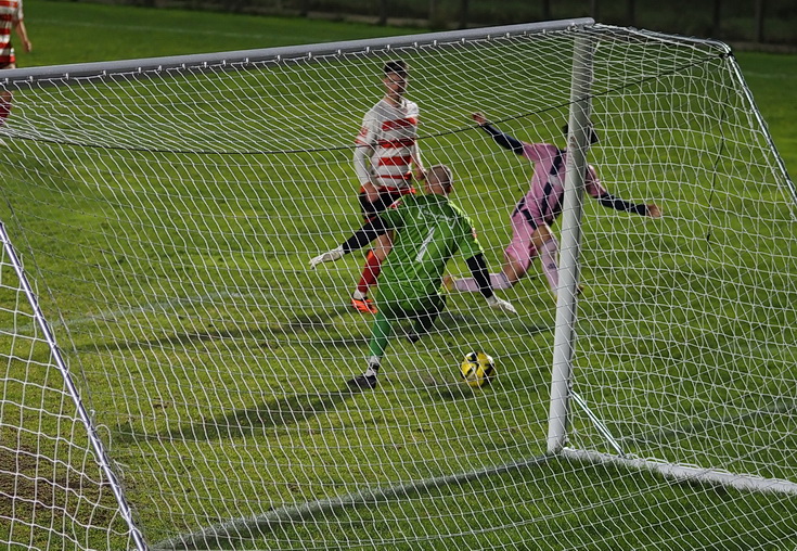 In photos: Dulwich Hamlet dumped out of the Velocity Cup by struggling Kingstonians FC, Tues 7th Nov 2023