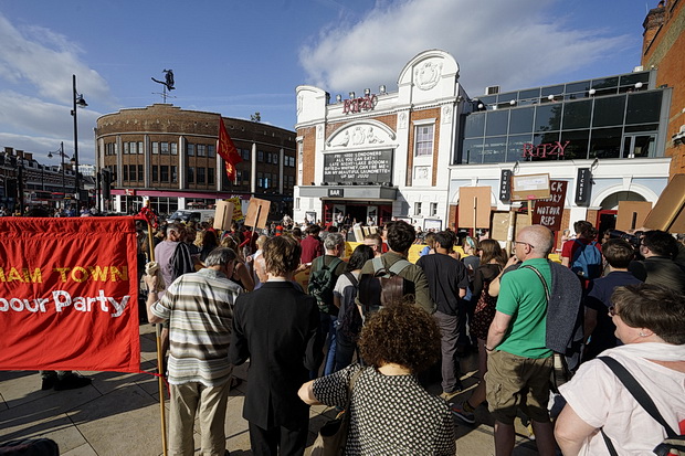 brixton-demo-ritzy-09.jpg