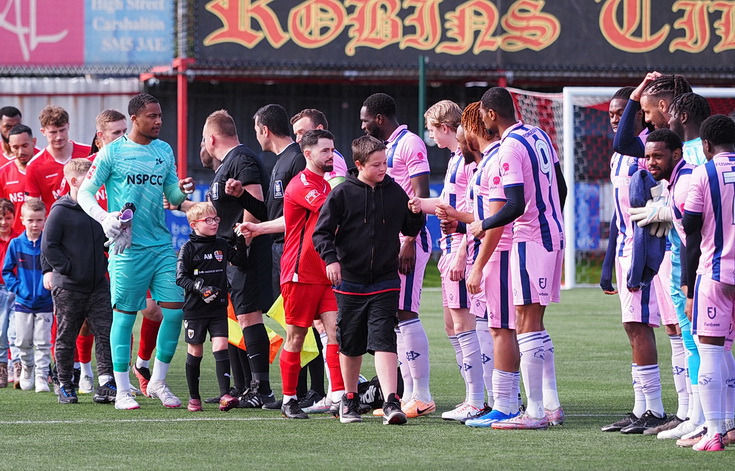 In photos: Dulwich Hamlet crash and burn at Carshalton Athletic, Bank Holiday Monday, 1st April 2024