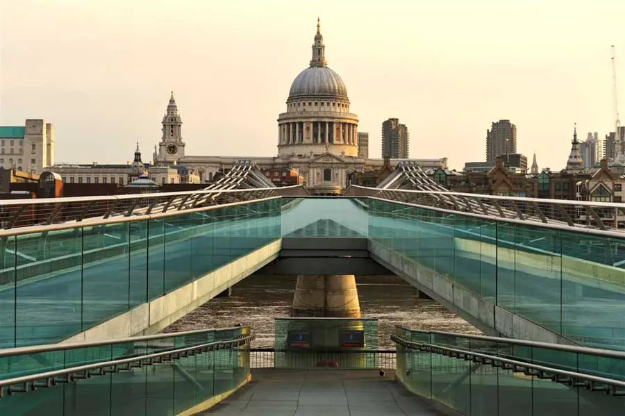 st_pauls_cathedral_nw080609_4.jpg