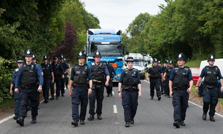 Police-at-Balcombe-protes-009.jpg