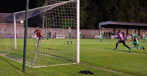 dulwich-hamlet-1-thamesmead-0-10.jpg