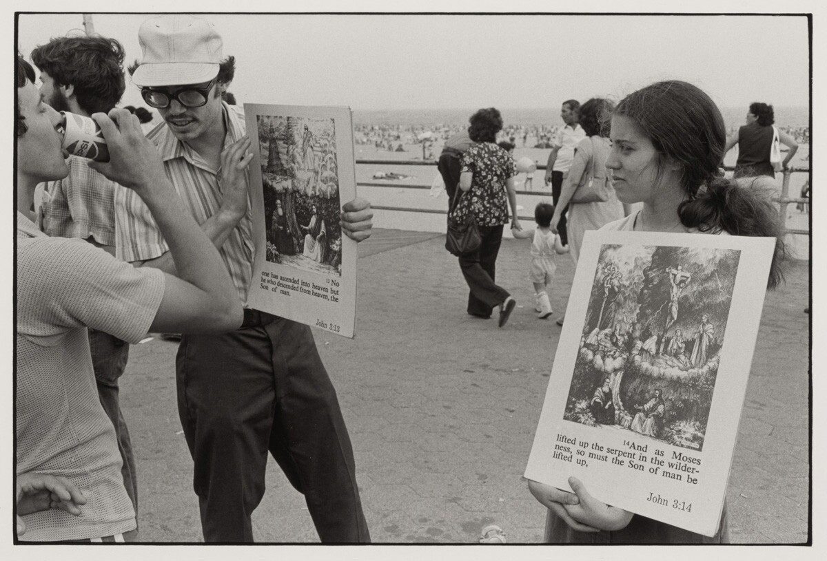 Coney-Island-religious-1979-1200x815.jpg