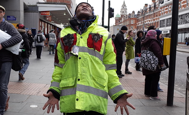 brixton-preachers-maracas-02.jpg