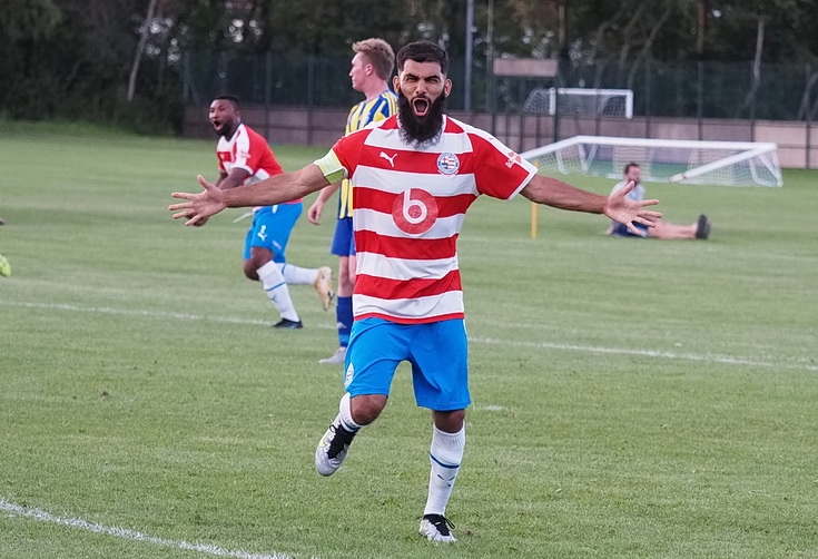 In photos: Peckham Town come away with all three points after lively encounter at Stansfeld, Weds 16th August 2023