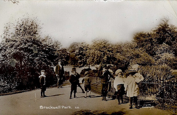 brockwell-park-postcards-09.jpg